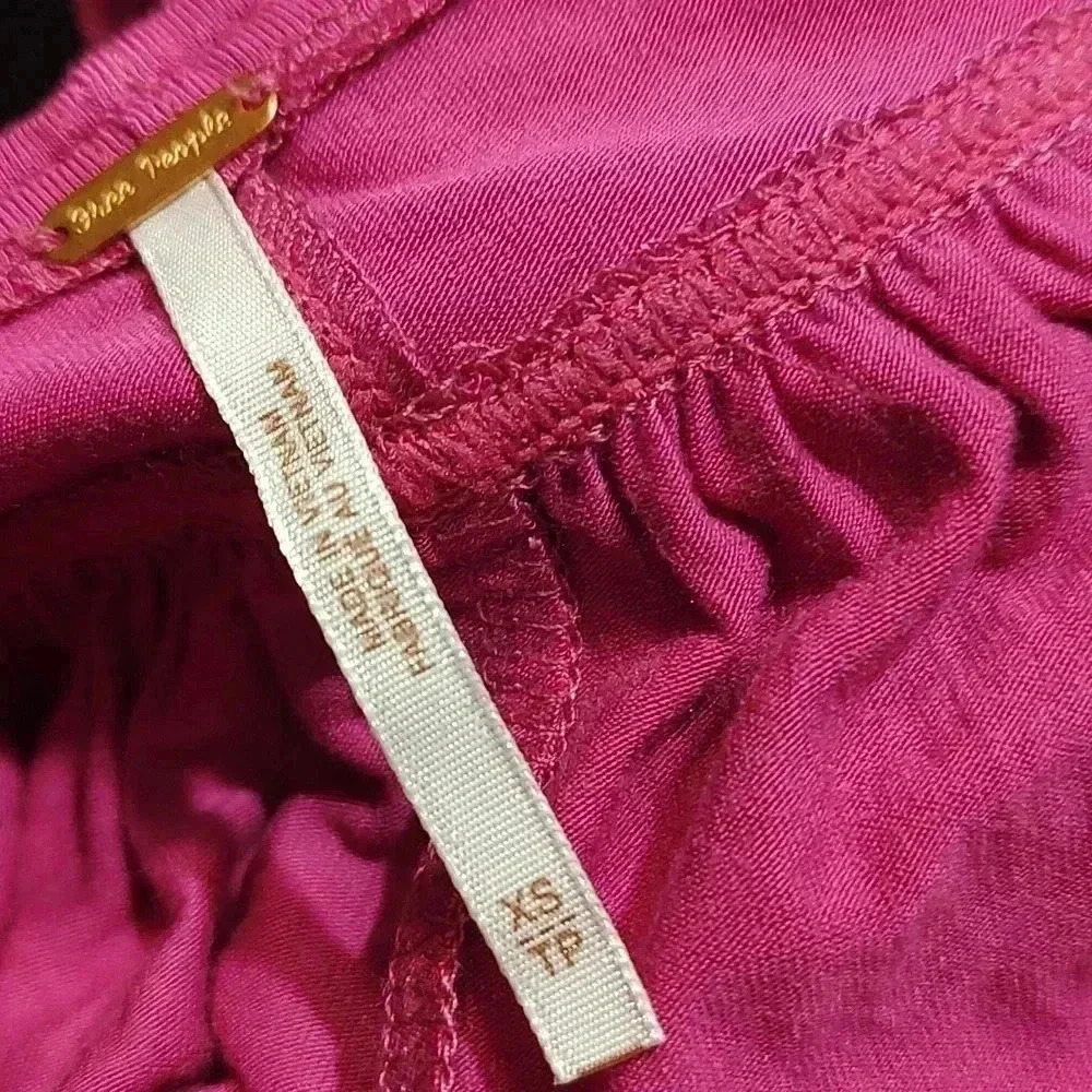 Free People Keepin on tee raspberry color - Picture 8 of 8
